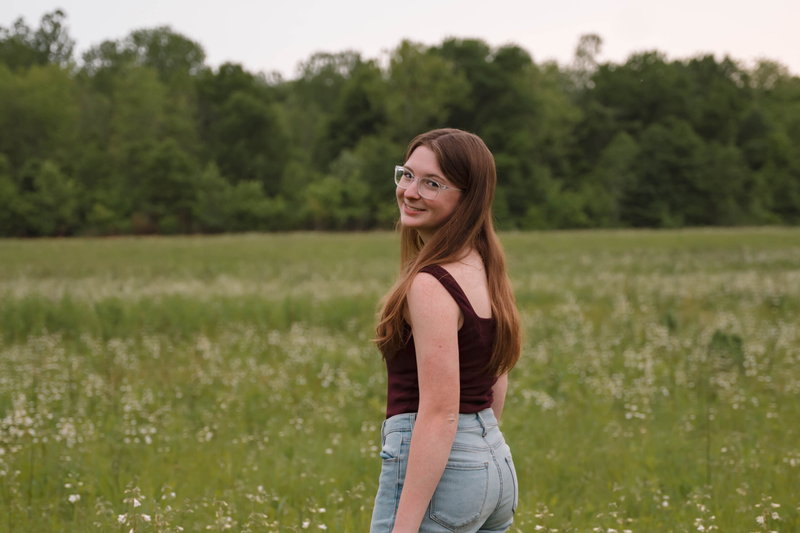 Photo of a senior during a senior photo session in St. Charles, MO captured by Hailey Lunsford Photography